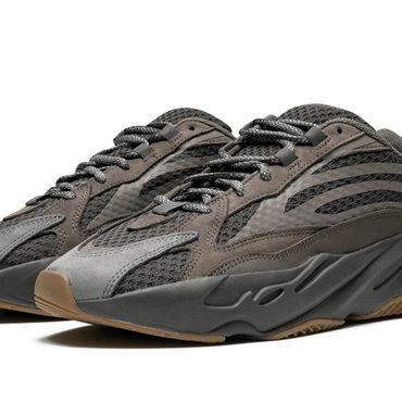 Annual Basic Line YEEZY BOOST 700 V2 "Geode" Fine