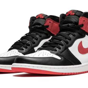 Limited Open Market Air Jordan 1 Retro High OG "Track Red" Universal
