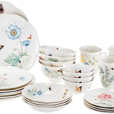 Limited Pure Value 28 Piece Butterfly Meadow Classic Dinnerware Set Sensible