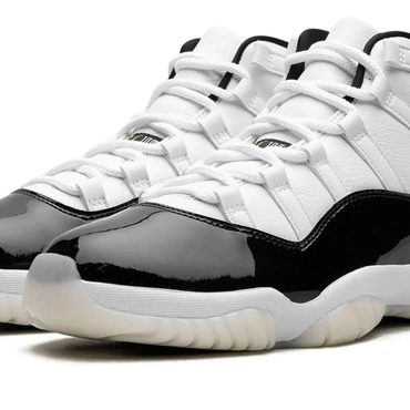 Essential Open Market Air Jordan 11 "Gratitude" Original