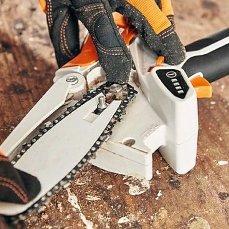 Premium Pure Value battery-powered wood cutter Distinctive