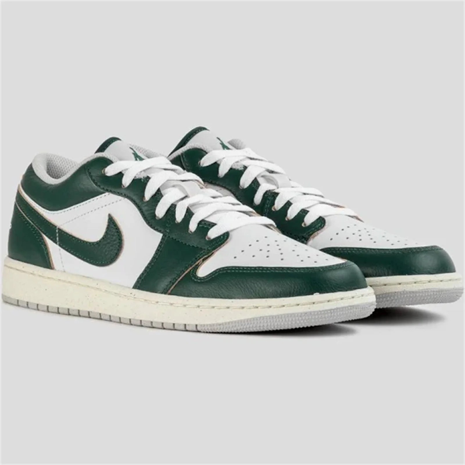 Limited Pure Value Air Jordan 1 "Oxidized Green" Functional
