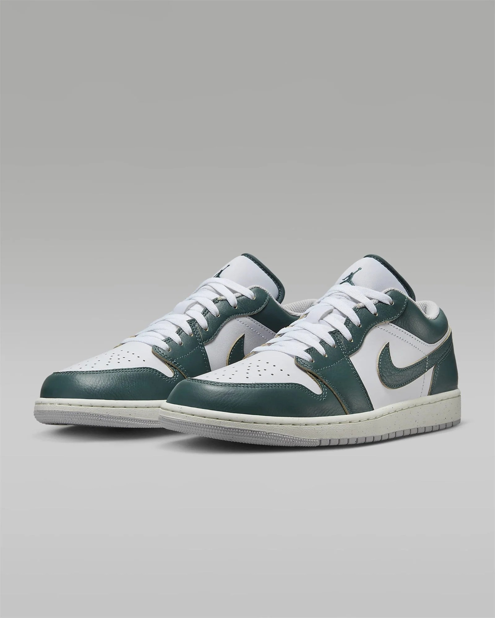 Limited Pure Value Air Jordan 1 "Oxidized Green" Functional