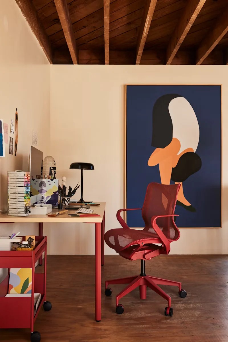 Limited Pure Value Cosm Chair, High Back Universal