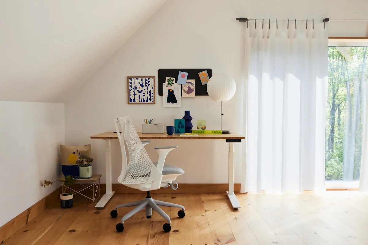 Limited Smart Pick Sayl Chair Sensible