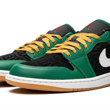 Select Pure Value Air Jordan 1 Low SE "Holiday Special - Malachite Green" Universal