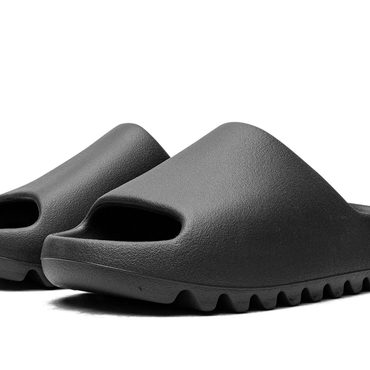 In Season Fresh Find YEEZY SLIDE"Onyx 2022/2023" Sensible